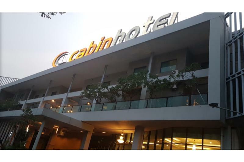 Cabin Hotel Jakarta Exterior photo