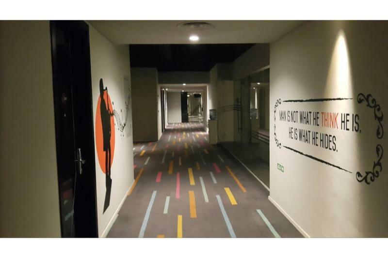 Cabin Hotel Jakarta Exterior photo