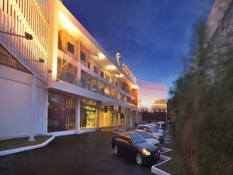 Cabin Hotel Jakarta Exterior photo