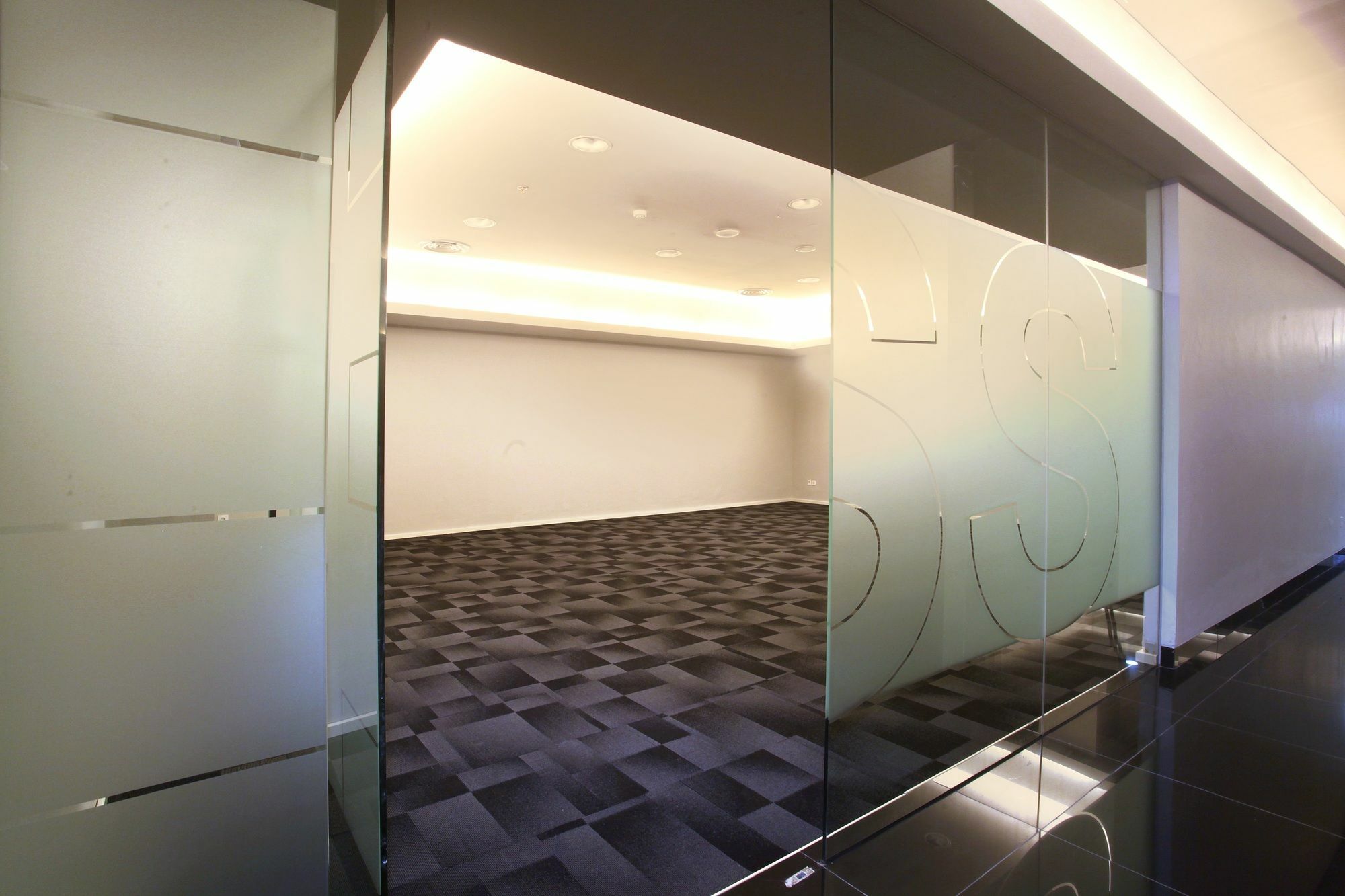 Cabin Hotel Jakarta Exterior photo