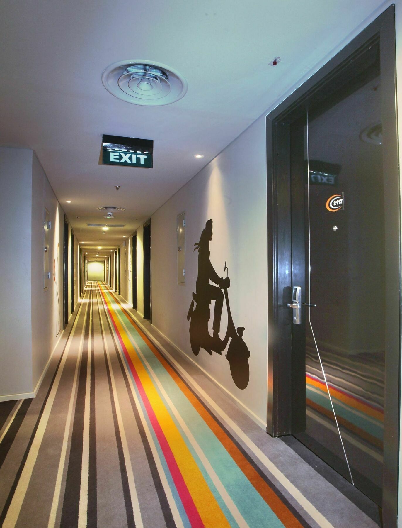 Cabin Hotel Jakarta Exterior photo